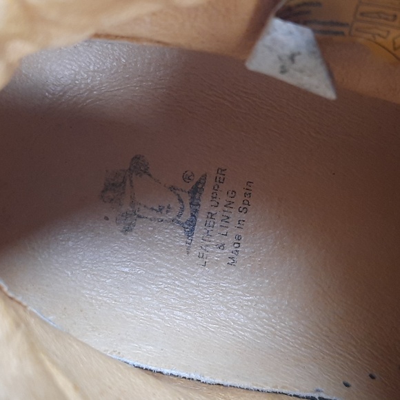 Gommus Leather Chukka Boots - Picture 2 of 6